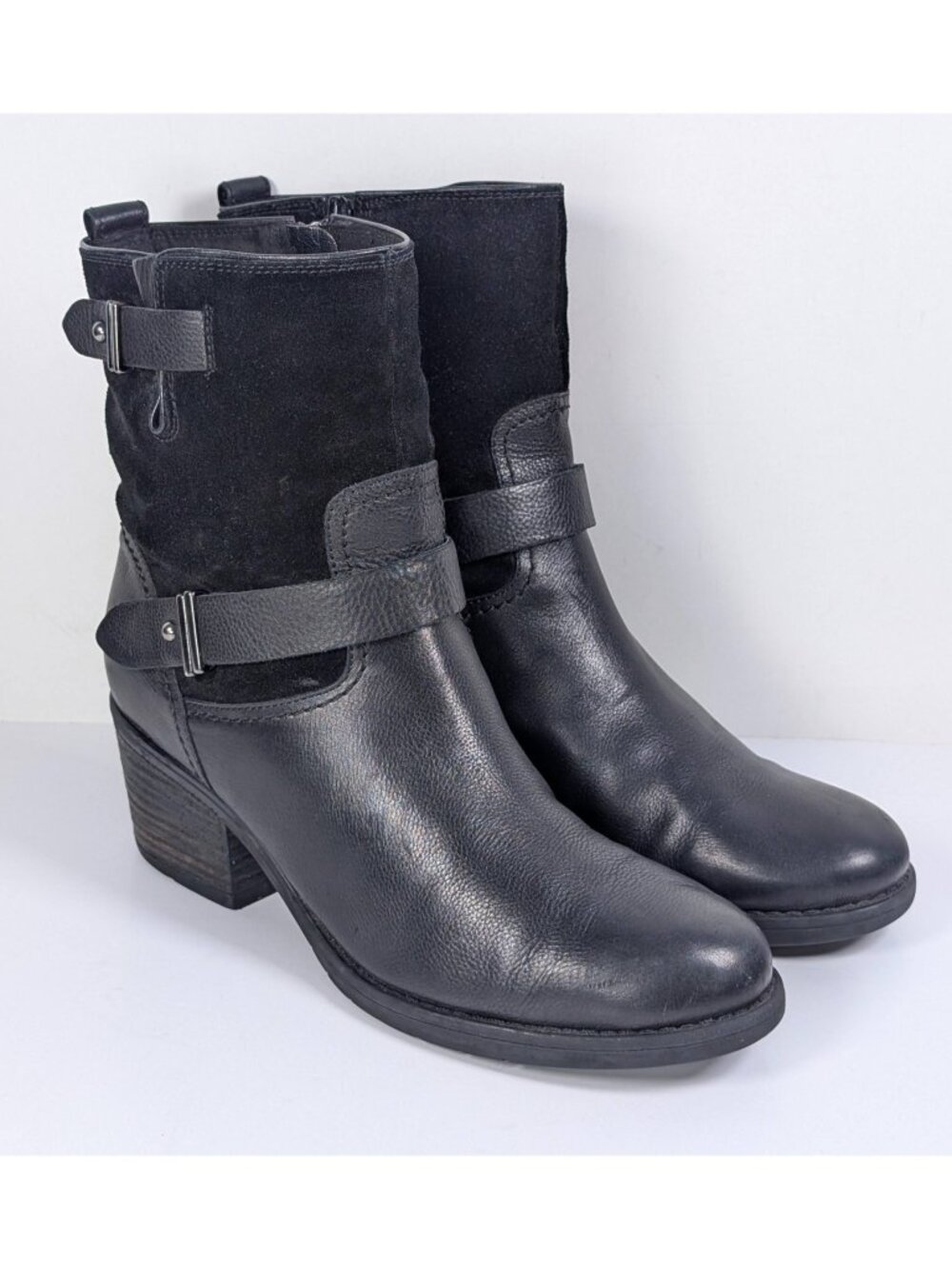 Clarks Black Leather & Suede Moto Boots Women's Size 9M Heeled Ankle Booties